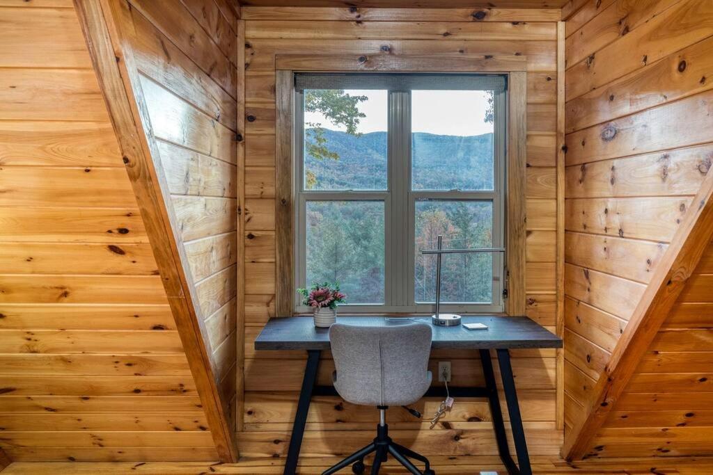 5Br Modern Mountain Top Retreat, Jacuzzi & Firepit, Million Dollar View, Gigabit Internet Βίλα Epworth Εξωτερικό φωτογραφία